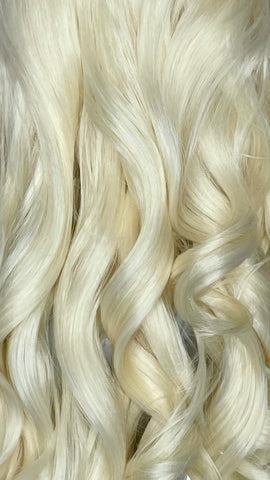 24 Inch "Deluxe" Wefting - Pale Blonde Frost